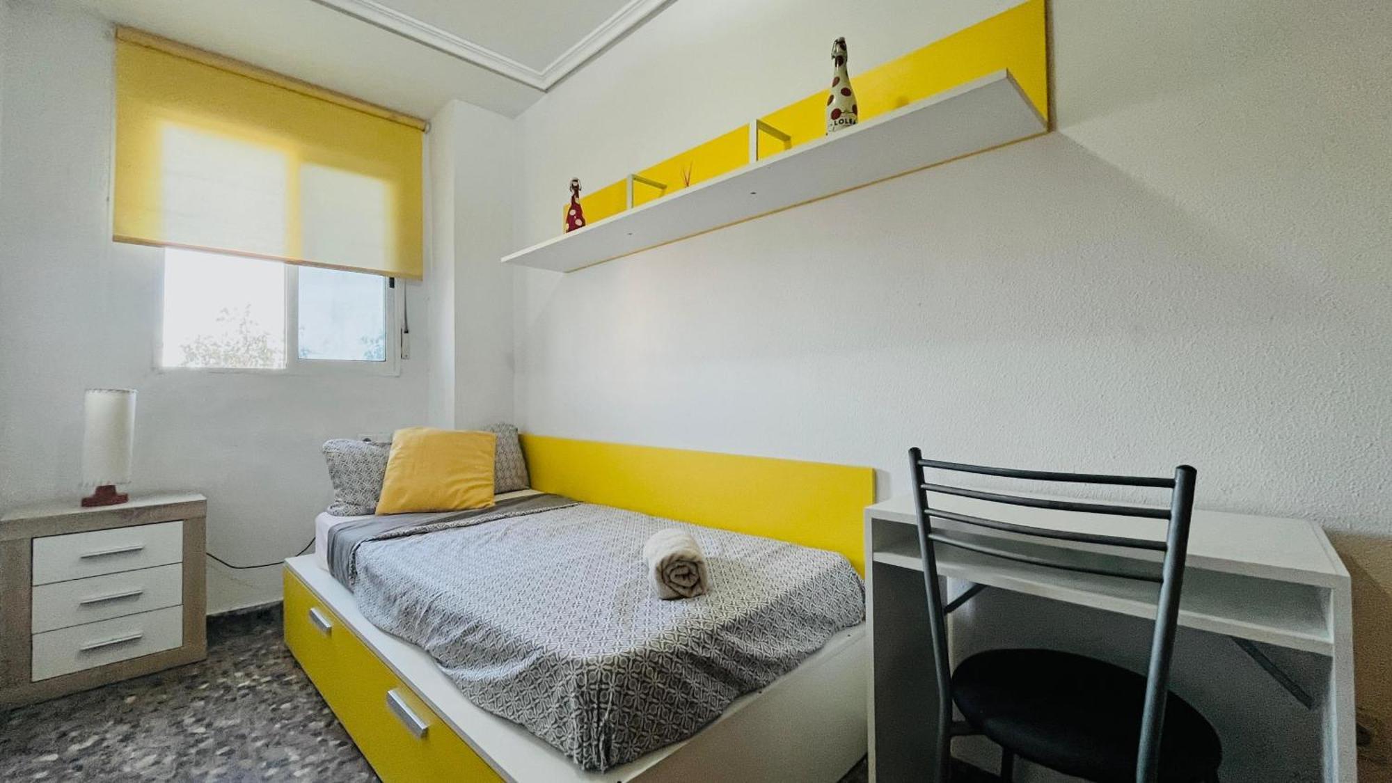 شقة Apartamento Compartido Con Vista Al Puerto فالنسيا المظهر الخارجي الصورة
